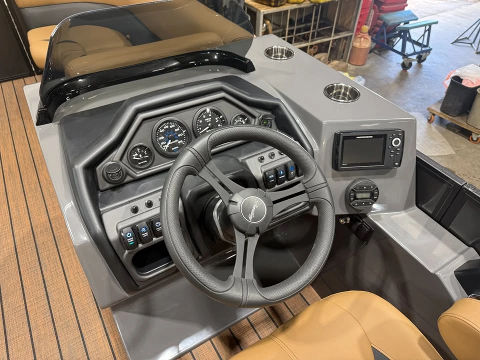 2027 Bentley - Image 11 of 20