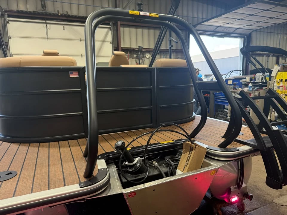 2027 Bentley - Image 18 of 20