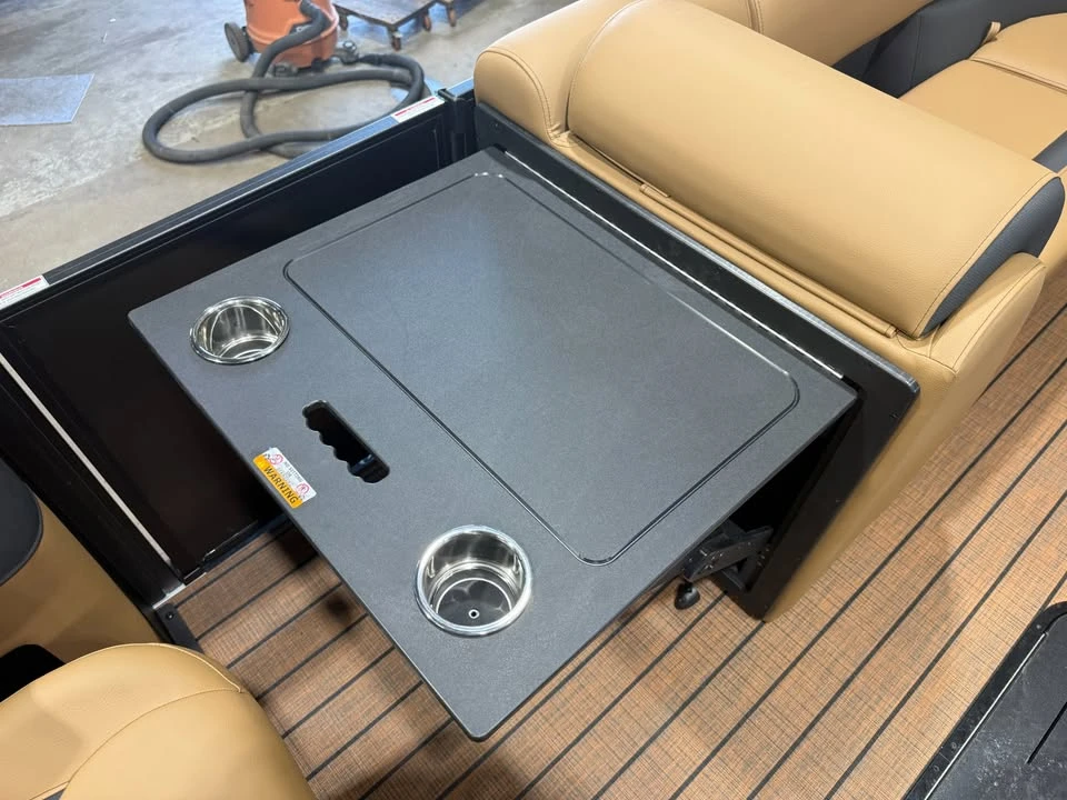 2027 Bentley - Image 14 of 20