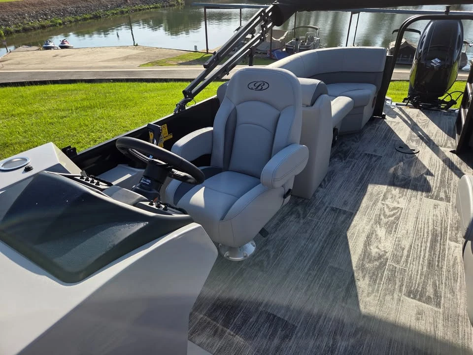 2027 Bentley - Image 7 of 10