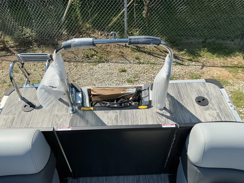 2027 Bentley - Image 6 of 14