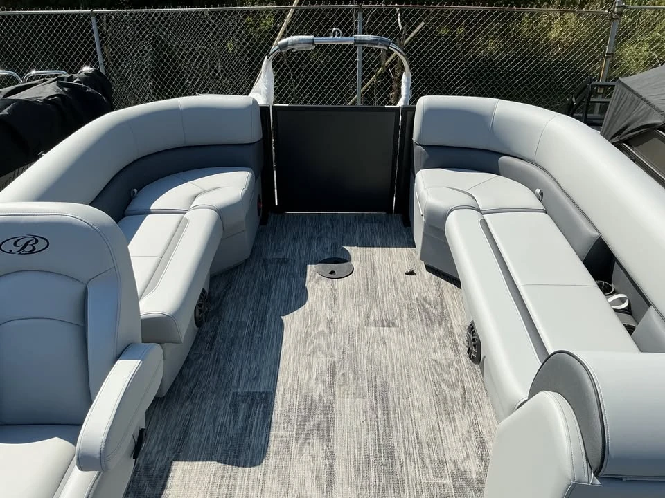 2027 Bentley - Image 5 of 14