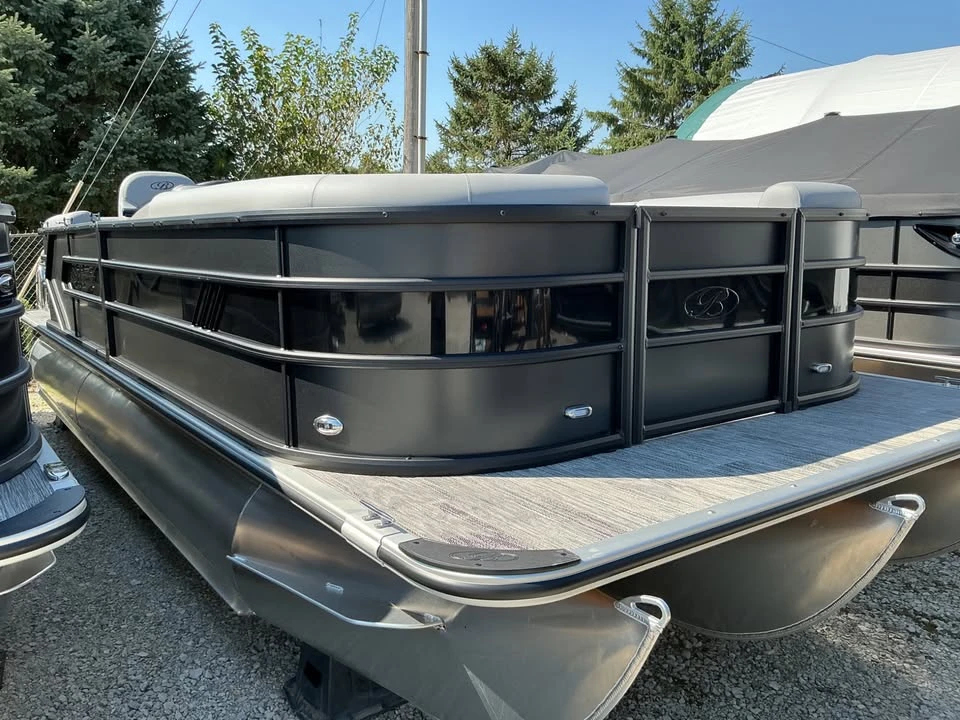 2027 Bentley - Image 2 of 14