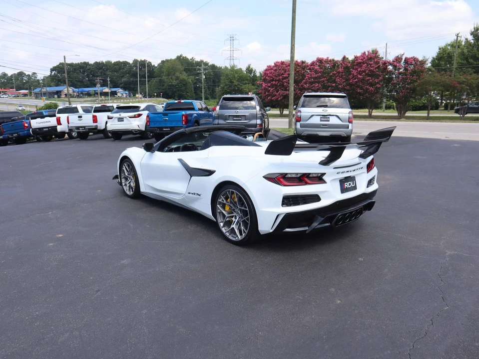 2027 Chevrolet Corvette C8 Grand Sport - Image 6 of 31
