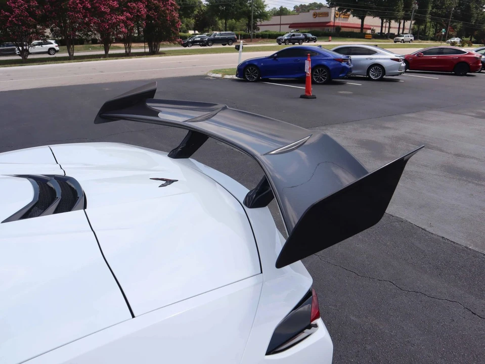 2027 Chevrolet Corvette C8 Grand Sport - Image 23 of 31