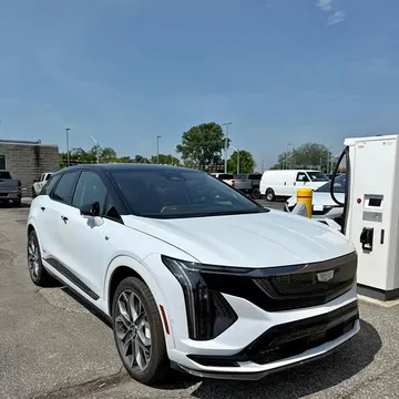 2027 Cadillac Optiq V