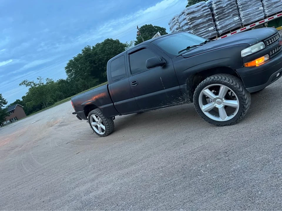 2027 Chevrolet Silverado 4th Gen - Image 4 of 4