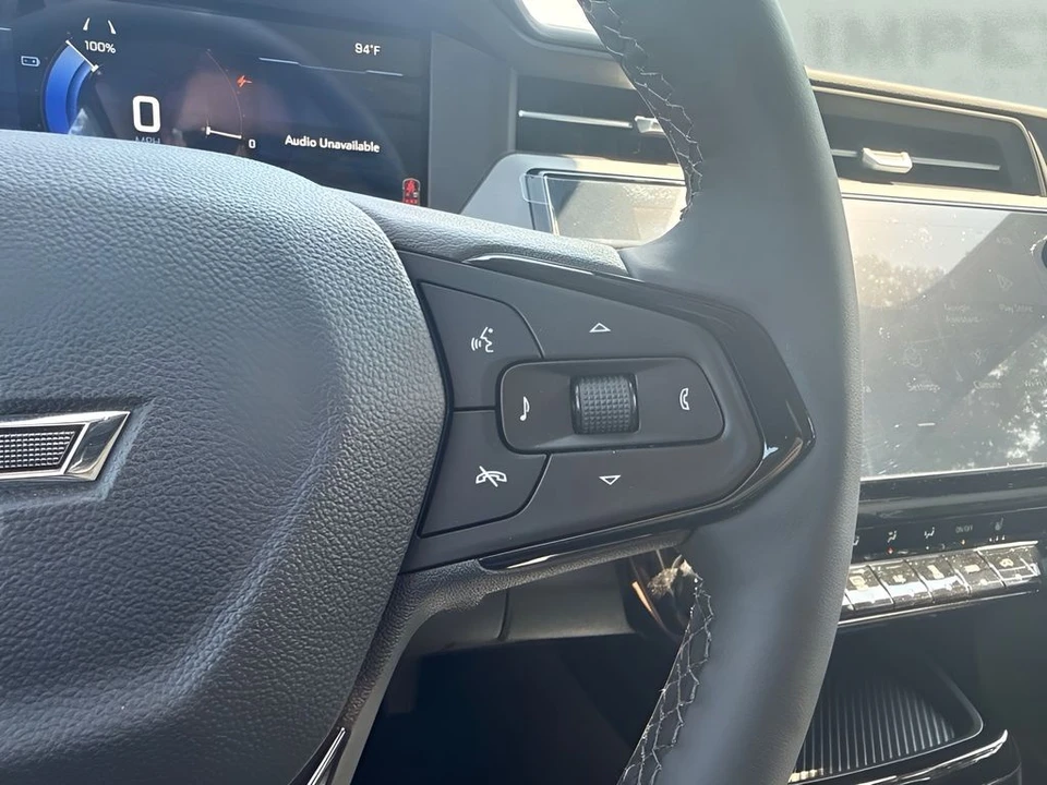 2027 Chevrolet Volt - Image 15 of 31