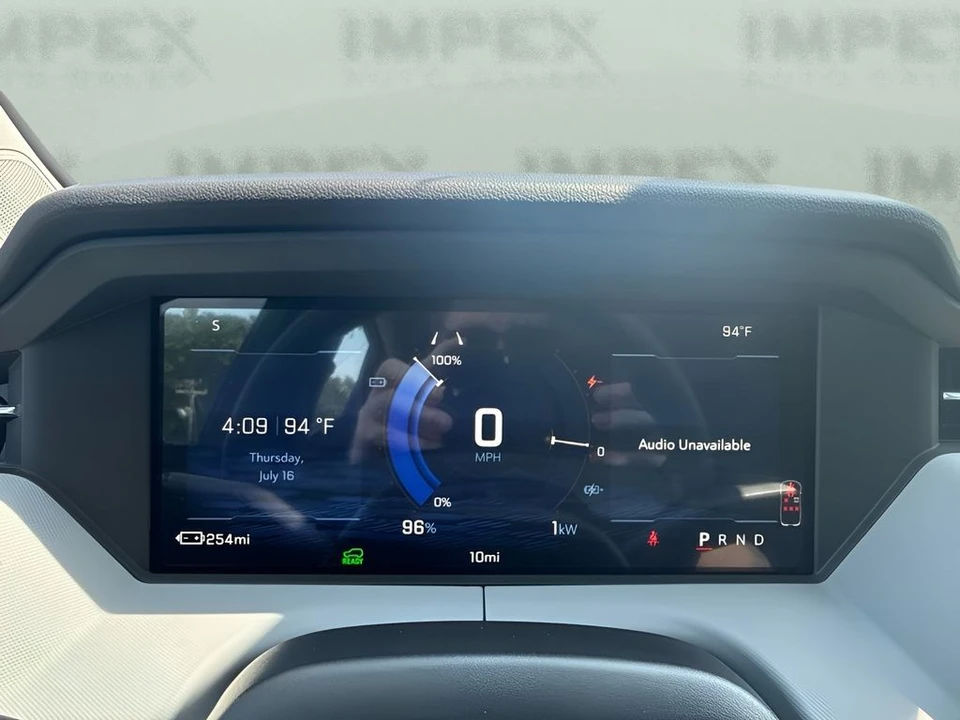 2027 Chevrolet Volt - Image 23 of 31