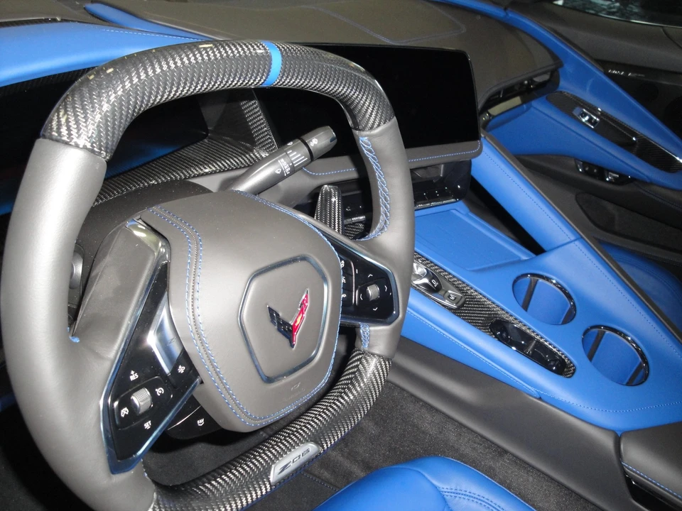 2027 Chevrolet Corvette C8 Grand Sport - Image 10 of 17