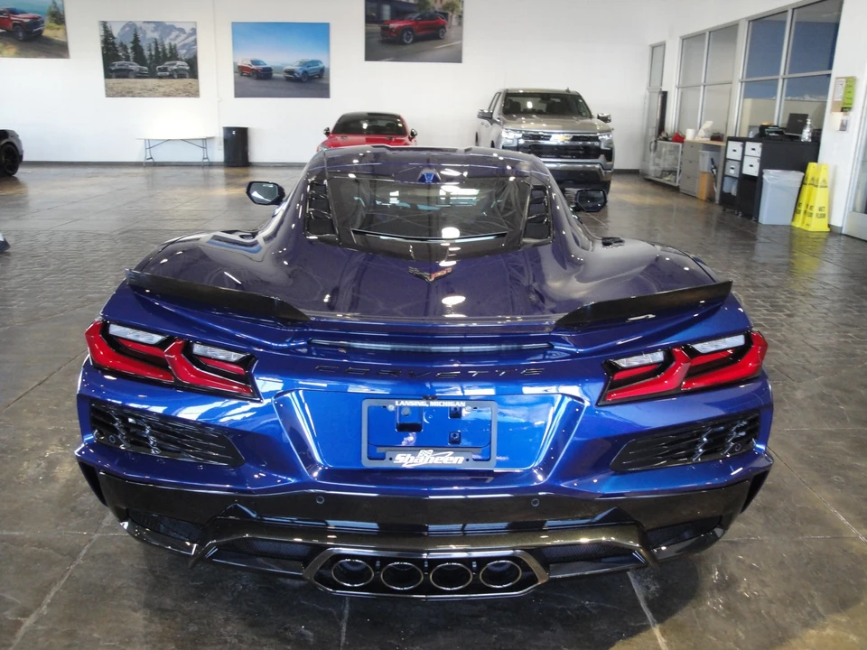 2027 Chevrolet Corvette C8 Grand Sport - Image 4 of 17