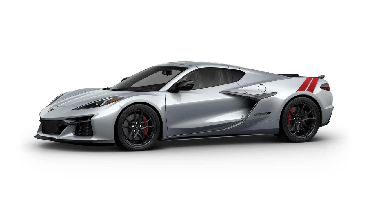 2027 Chevrolet Corvette C8 Grand Sport - Image 2 of 11