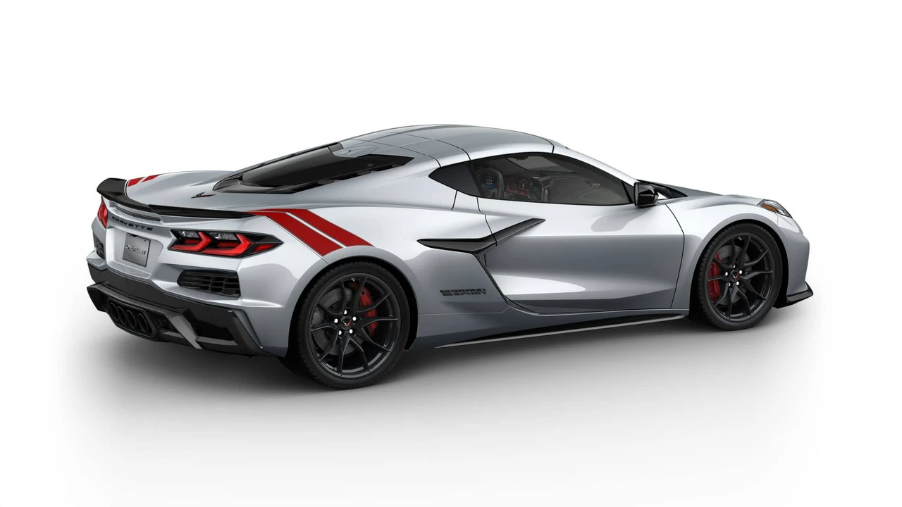 2027 Chevrolet Corvette C8 Grand Sport - Image 4 of 11