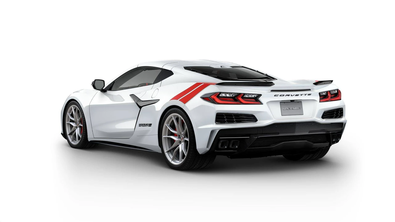 2027 Chevrolet Corvette C8 Grand Sport - Image 3 of 11