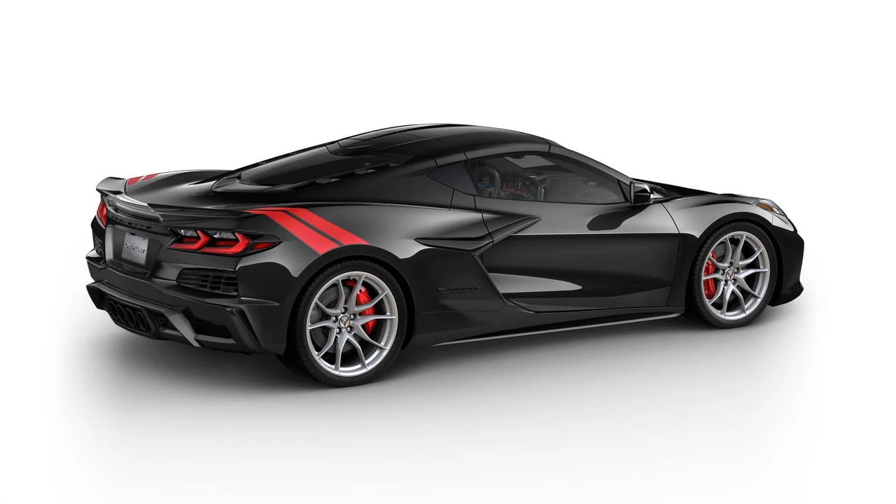 2027 Chevrolet Corvette C8 Grand Sport - Image 4 of 11