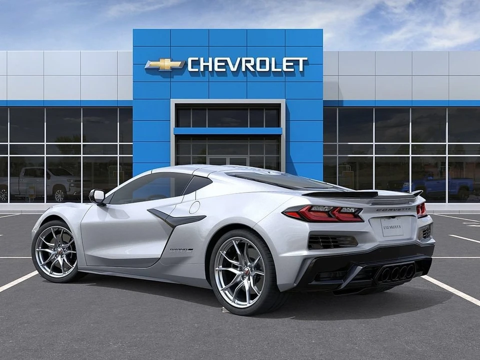 2027 Chevrolet Corvette C8 Grand Sport - Image 3 of 24