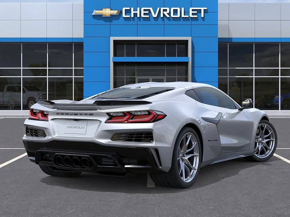 2027 Chevrolet Corvette C8 Grand Sport - Image 4 of 24