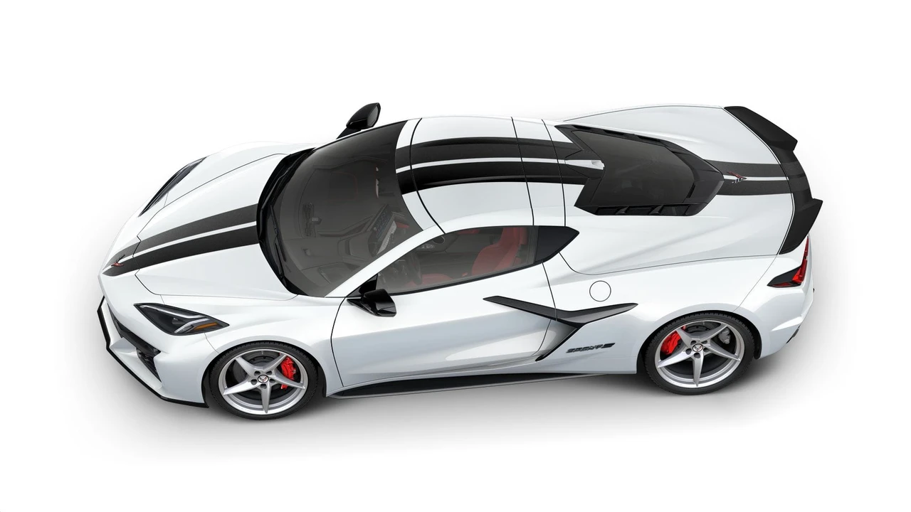 2027 Chevrolet Corvette C8 Grand Sport - Image 7 of 11