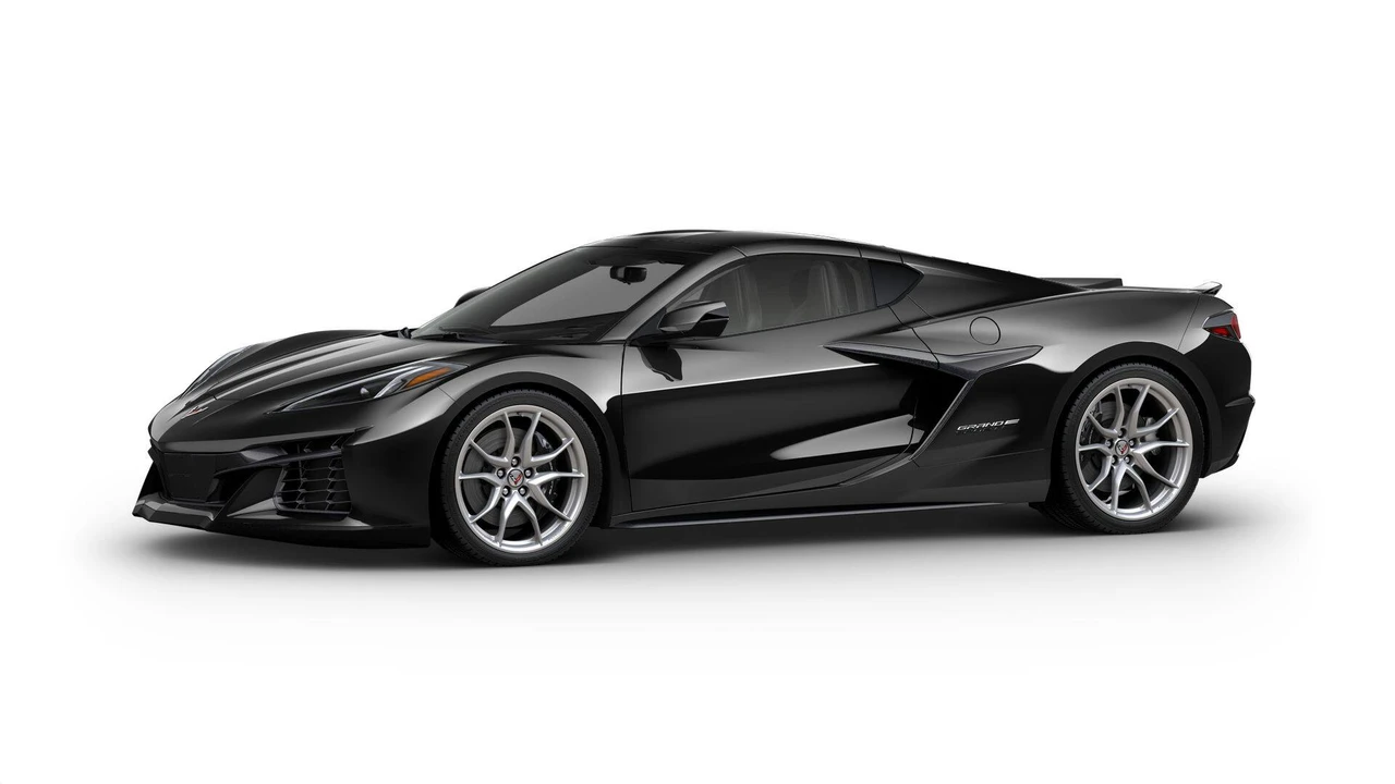 2027 Chevrolet Corvette C8 Grand Sport - Image 2 of 11