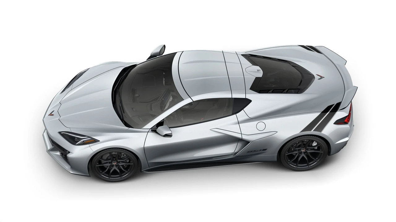 2027 Chevrolet Corvette C8 Grand Sport - Image 8 of 12