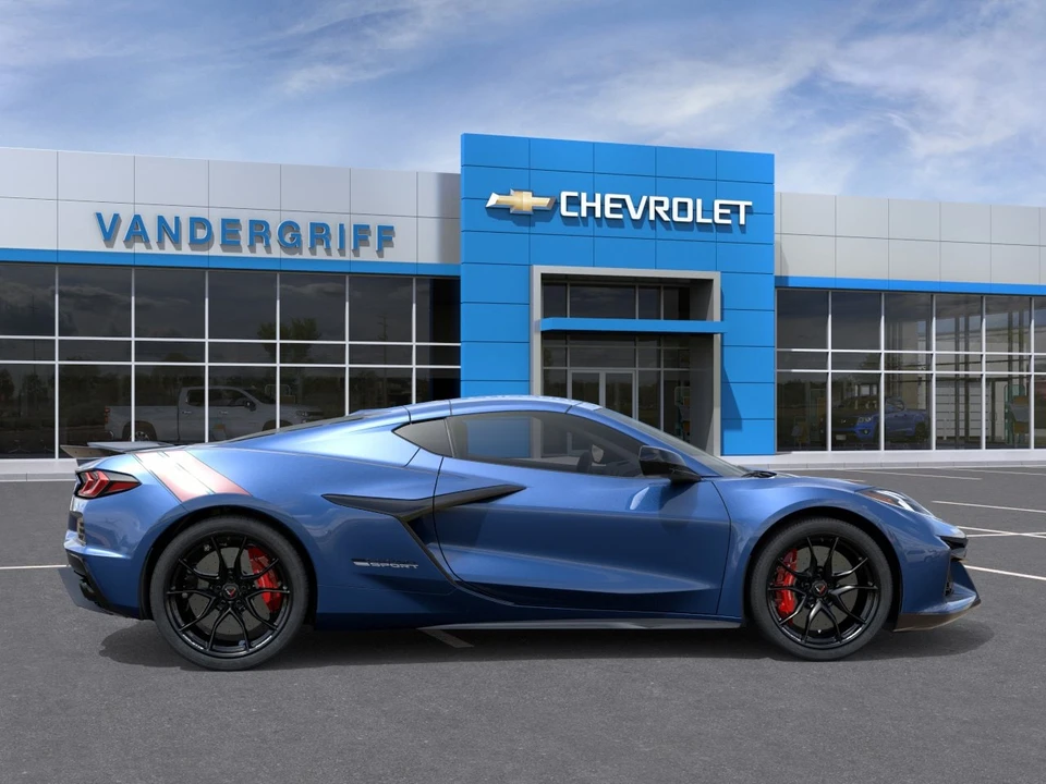 2027 Chevrolet Corvette C8 Grand Sport - Image 5 of 24