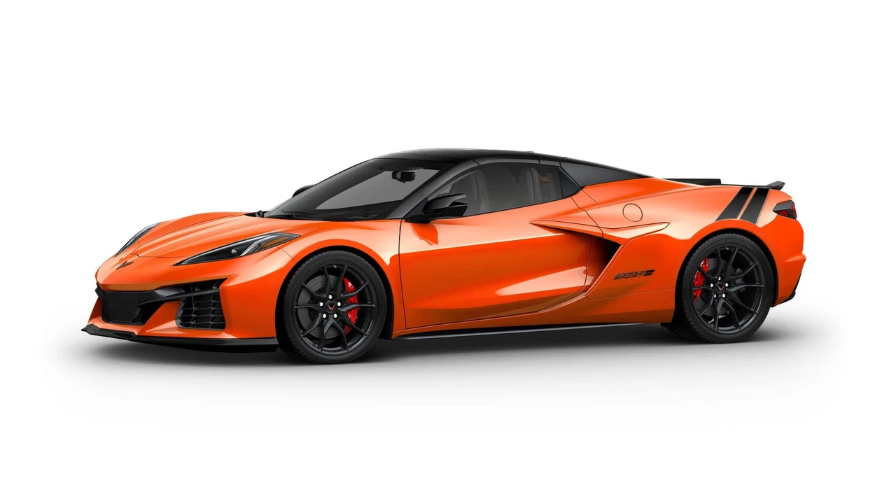 2027 Chevrolet Corvette C8 Grand Sport - Image 2 of 11
