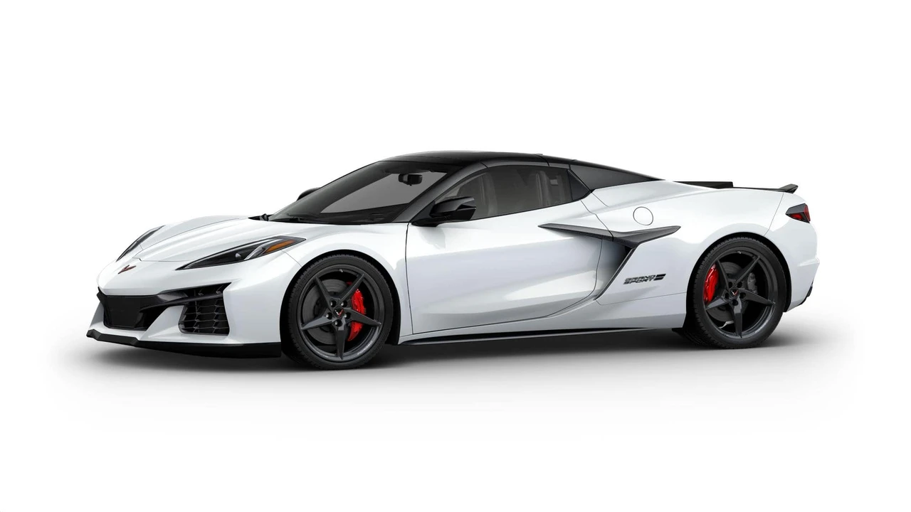 2027 Chevrolet Corvette C8 Grand Sport - Image 2 of 11
