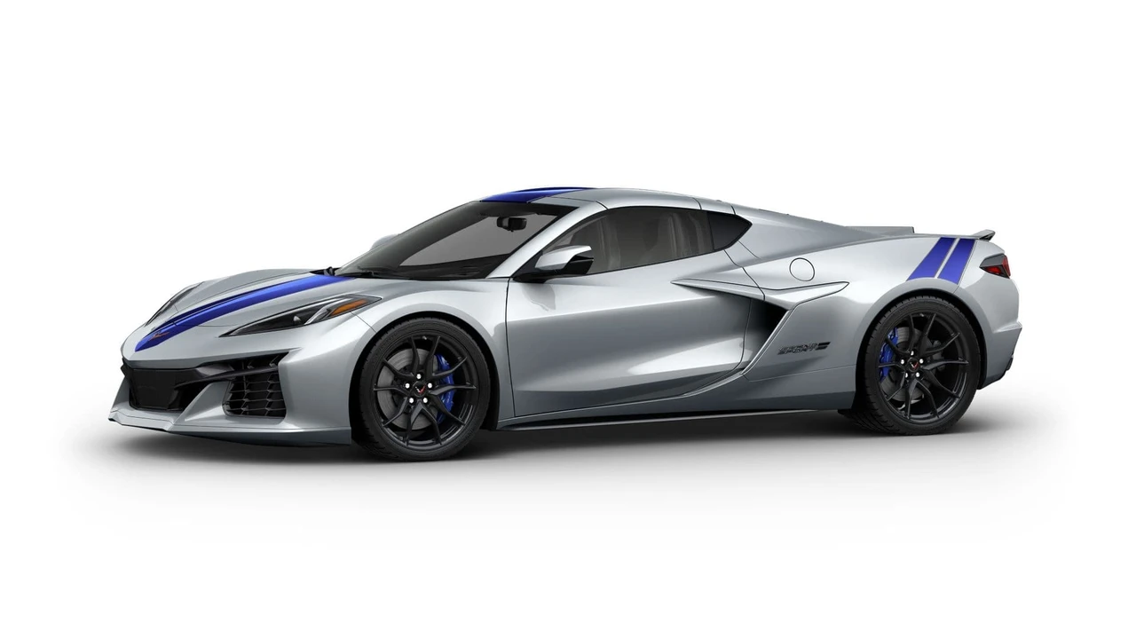 2027 Chevrolet Corvette C8 Grand Sport - Image 2 of 11