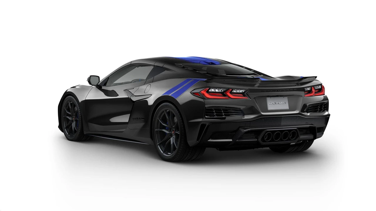 2027 Chevrolet Corvette C8 Grand Sport - Image 3 of 11