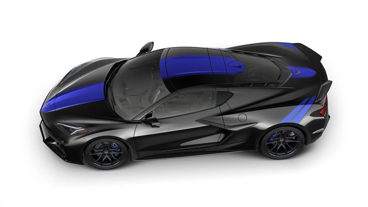 2027 Chevrolet Corvette C8 Grand Sport - Image 7 of 11