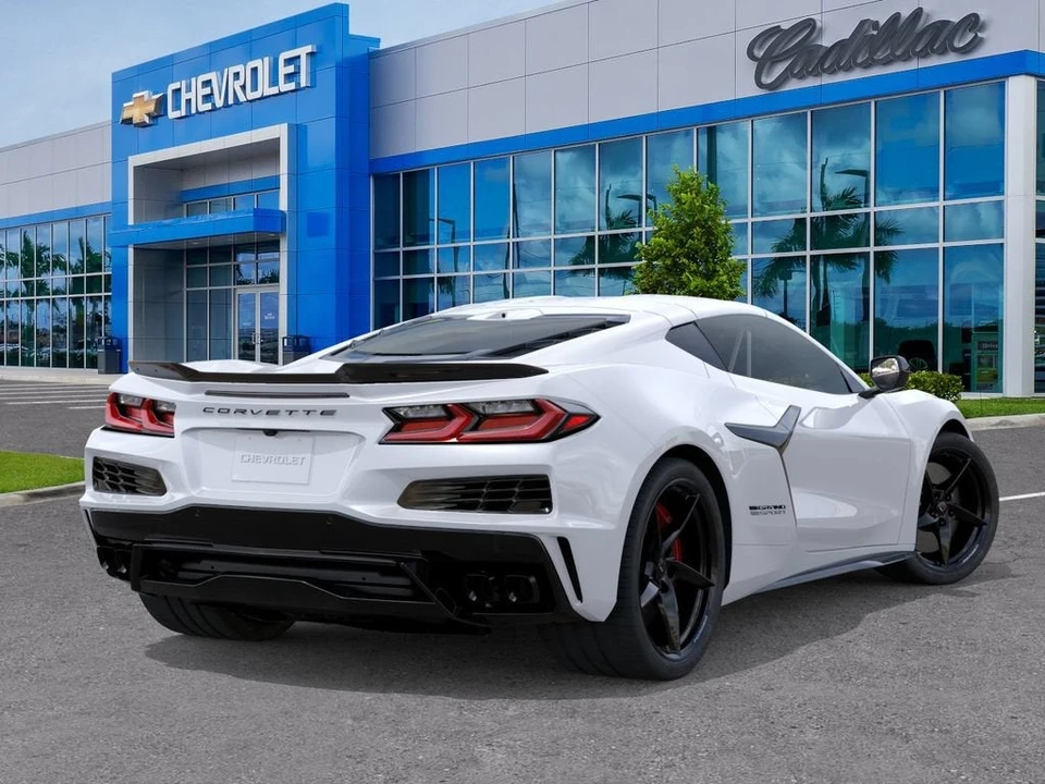 2027 Chevrolet Corvette C8 Grand Sport - Image 5 of 31
