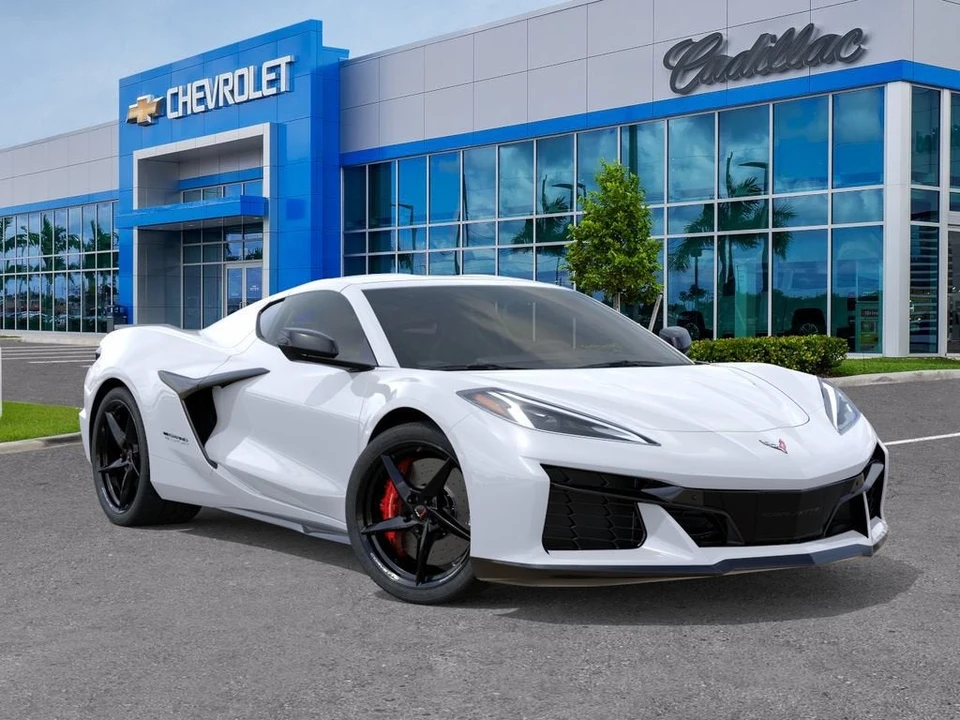 2027 Chevrolet Corvette C8 Grand Sport - Image 8 of 31