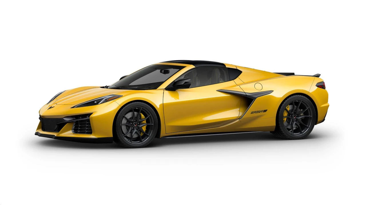 2027 Chevrolet Corvette C8 Grand Sport - Image 2 of 11