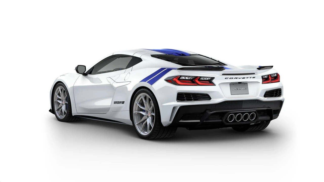 2027 Chevrolet Corvette C8 Grand Sport - Image 3 of 11