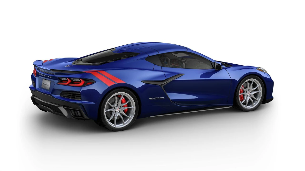 2027 Chevrolet Corvette C8 Grand Sport - Image 4 of 11