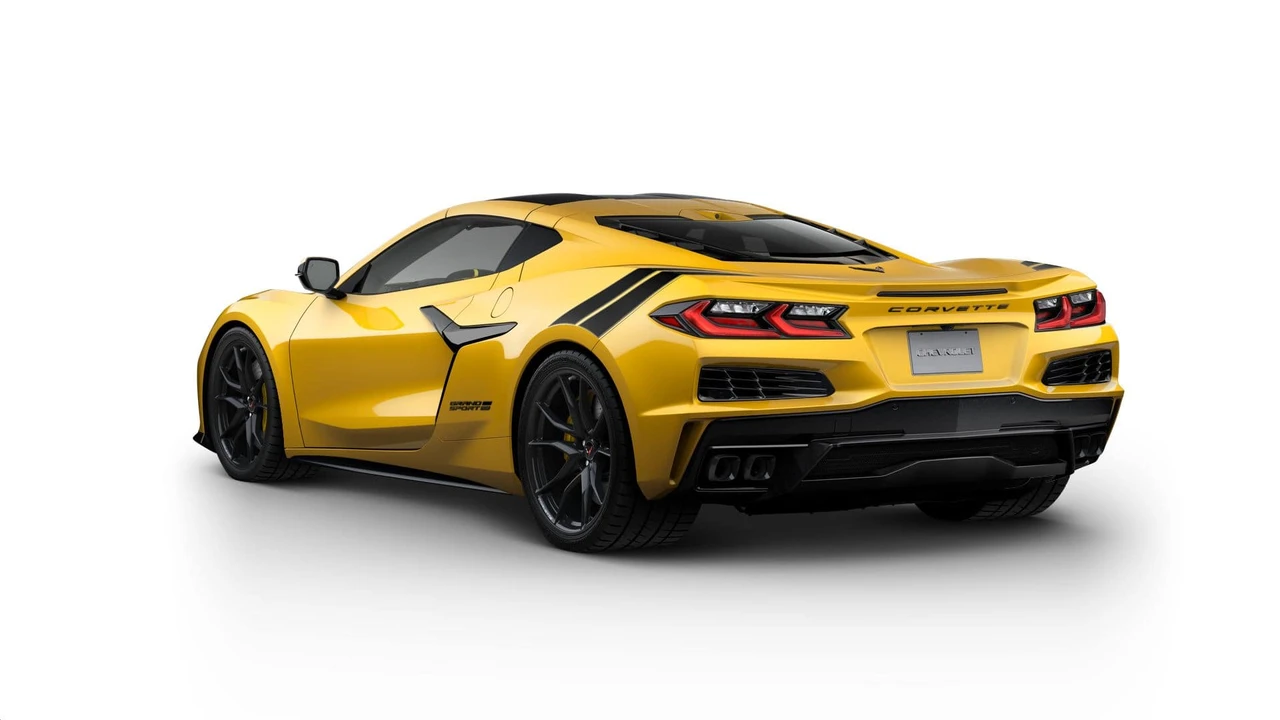 2027 Chevrolet Corvette C8 Grand Sport - Image 3 of 11