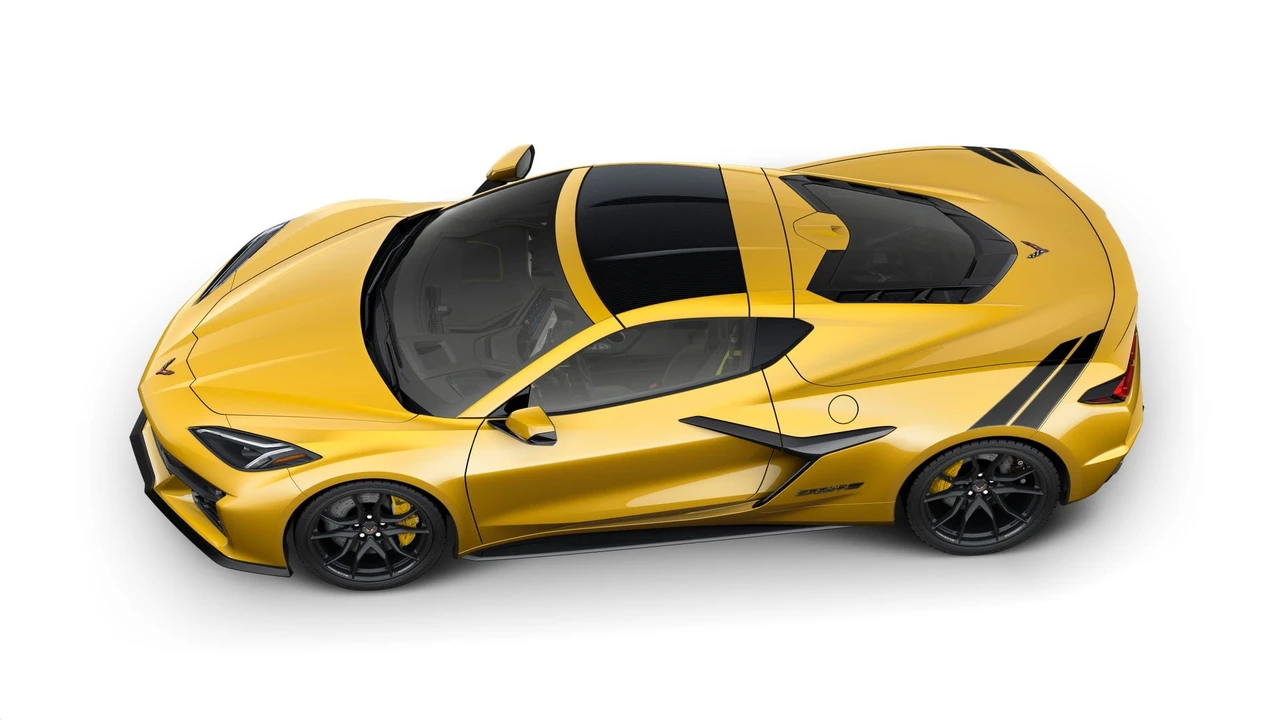 2027 Chevrolet Corvette C8 Grand Sport - Image 7 of 11