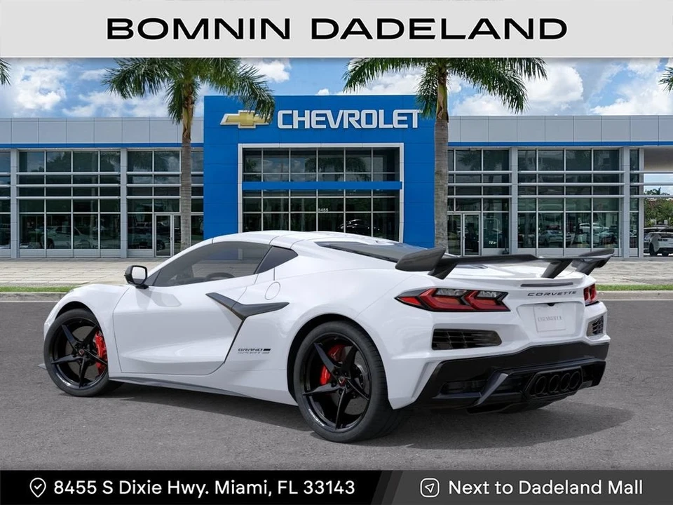 2027 Chevrolet Corvette C8 Grand Sport - Image 4 of 31