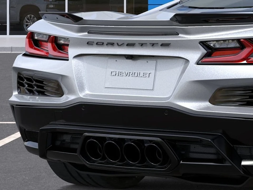 2027 Chevrolet Corvette C8 Grand Sport - Image 14 of 24