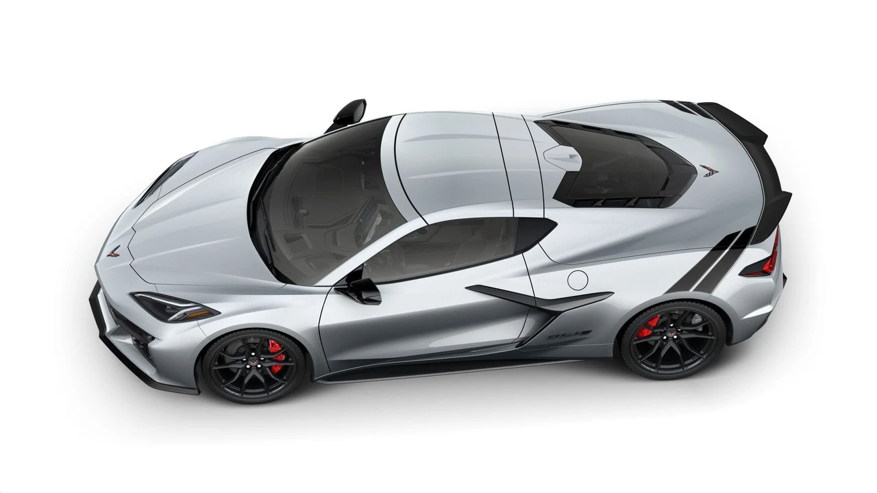 2027 Chevrolet Corvette C8 Grand Sport - Image 7 of 11