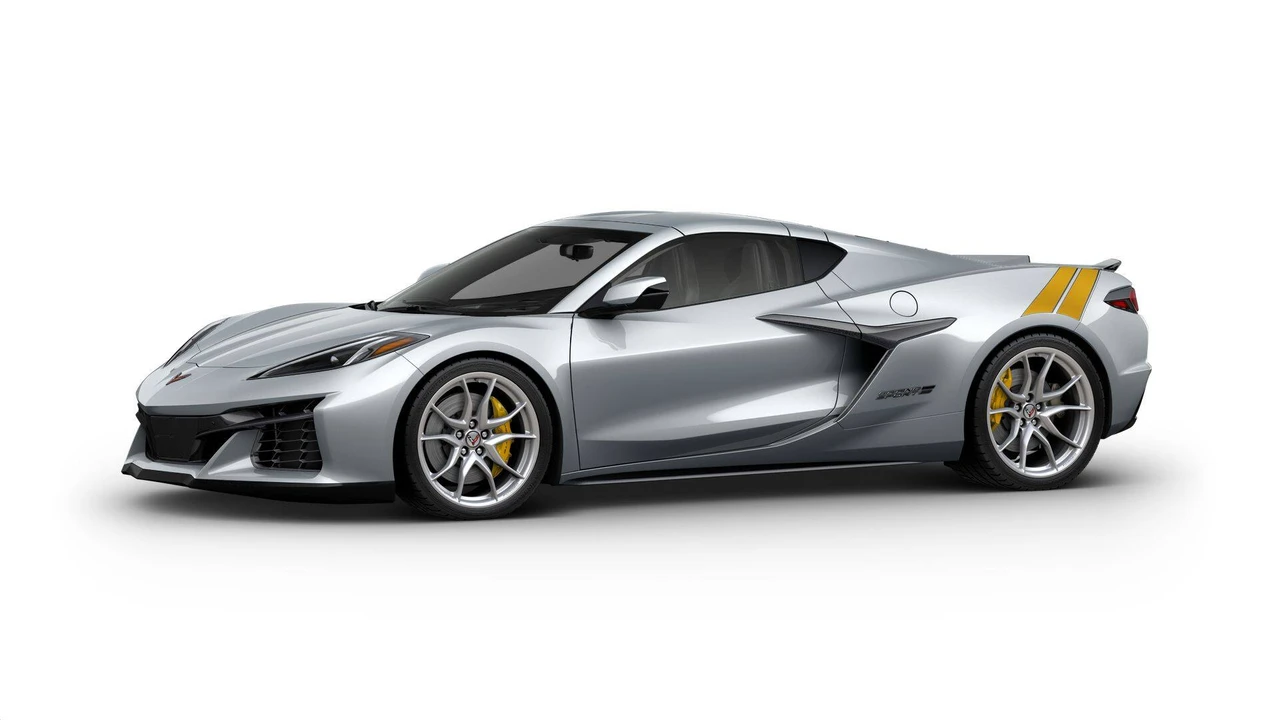 2027 Chevrolet Corvette C8 Grand Sport - Image 2 of 11
