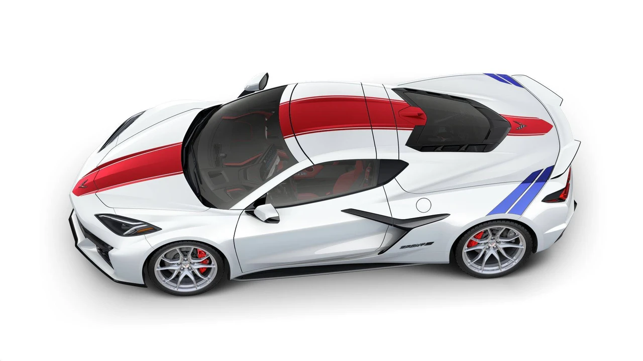 2027 Chevrolet Corvette C8 Grand Sport - Image 7 of 11