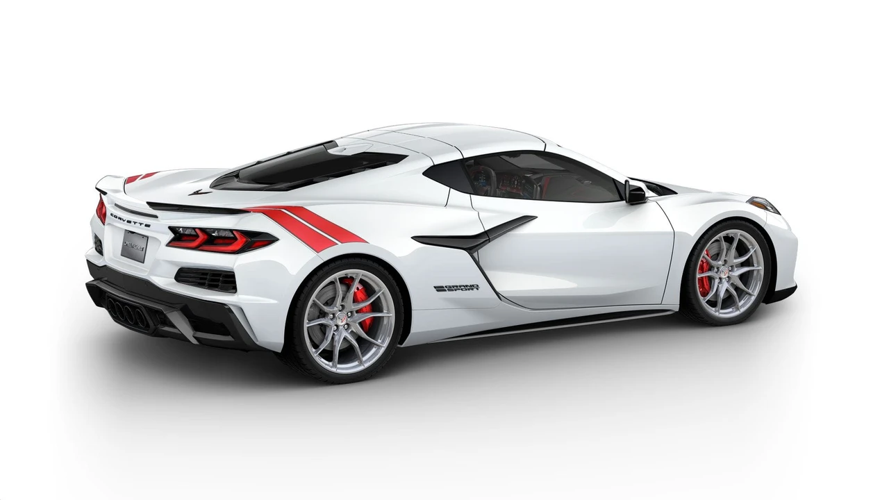 2027 Chevrolet Corvette C8 Grand Sport - Image 4 of 11