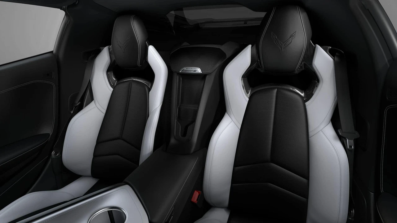 2027 Chevrolet Corvette C8 Grand Sport - Image 11 of 11