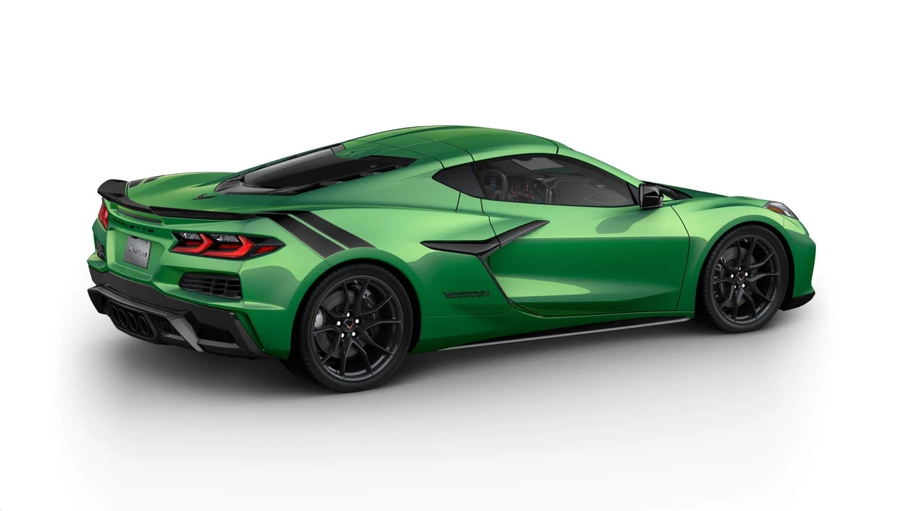 2027 Chevrolet Corvette C8 Grand Sport - Image 4 of 11