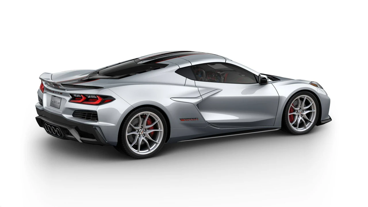 2027 Chevrolet Corvette C8 Grand Sport - Image 4 of 11