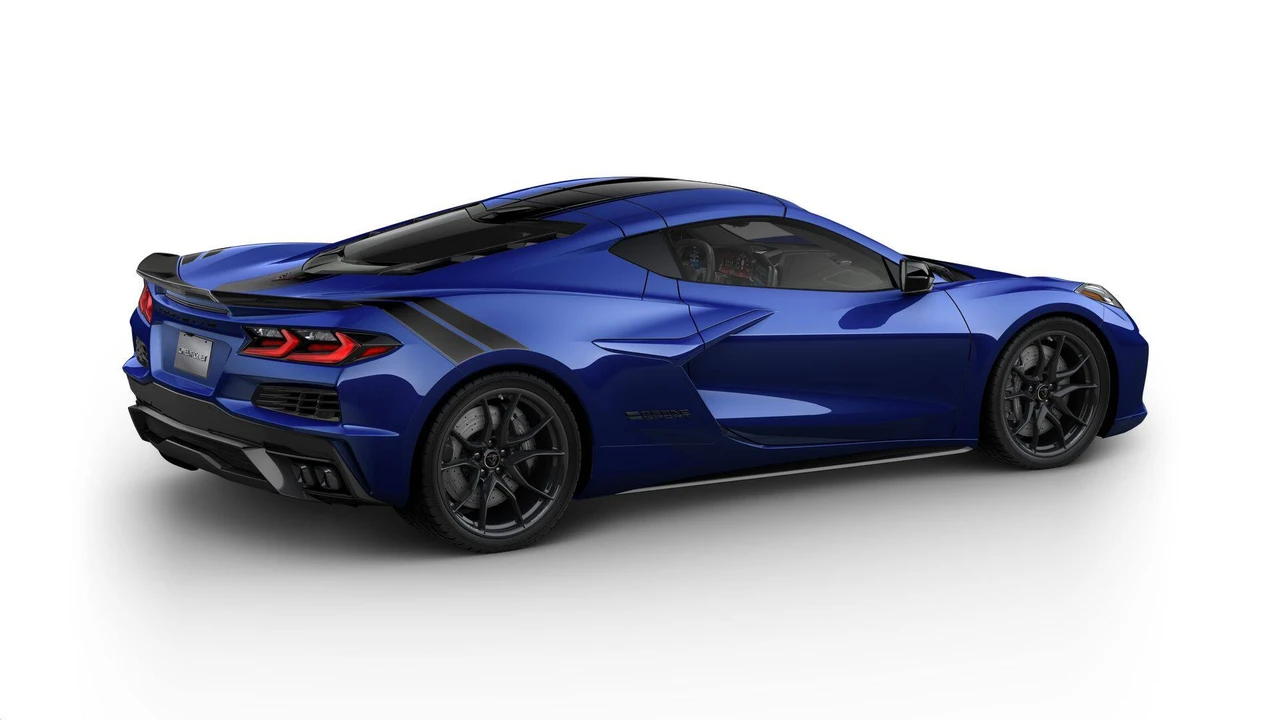2027 Chevrolet Corvette C8 Grand Sport - Image 4 of 11