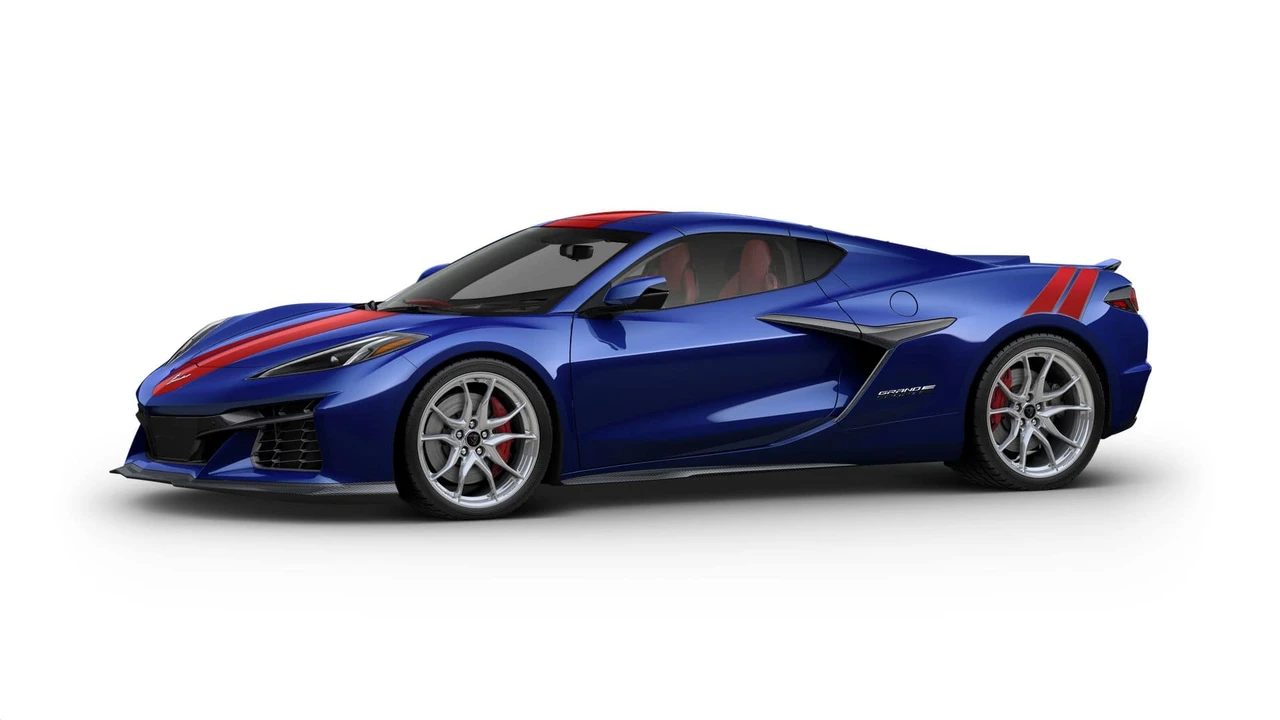 2027 Chevrolet Corvette C8 Grand Sport - Image 2 of 11