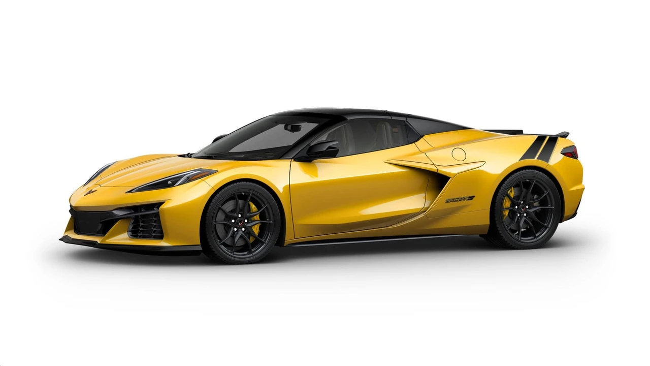 2027 Chevrolet Corvette C8 Grand Sport - Image 2 of 11