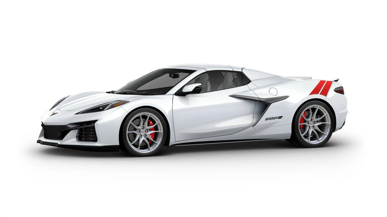 2027 Chevrolet Corvette C8 Grand Sport - Image 2 of 11